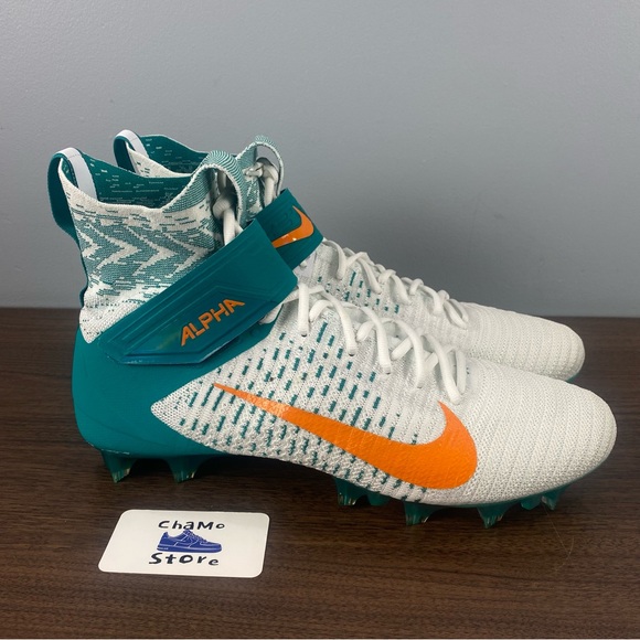 nike men's alpha menace elite 2 football cleats stores